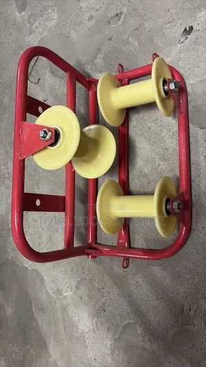 Triple-Corner Cable Roller