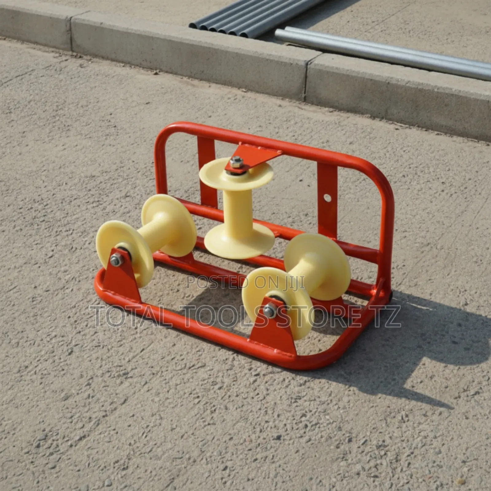 Triple-Corner Cable Roller