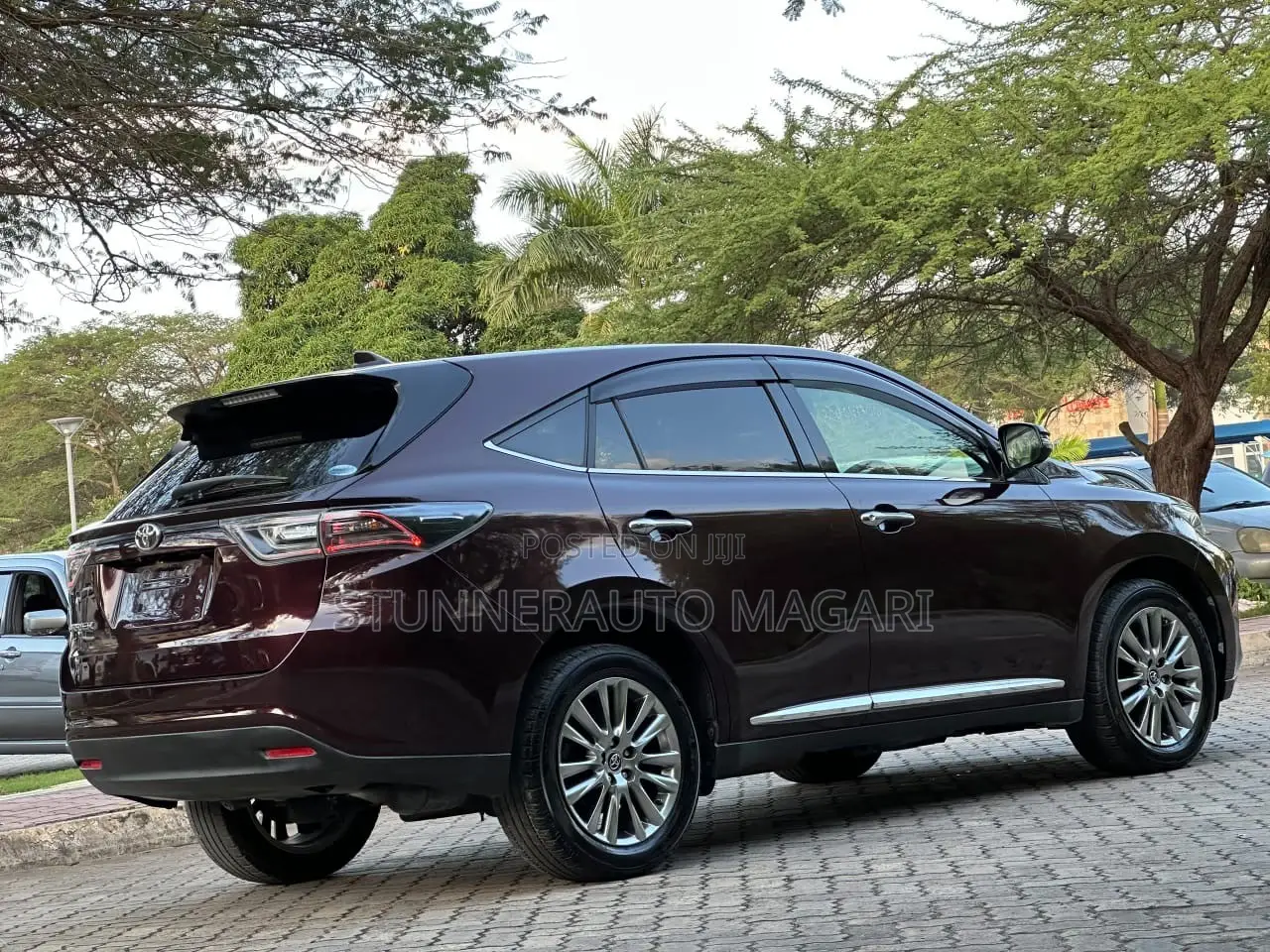 Toyota Harrier 2016 Burgundy