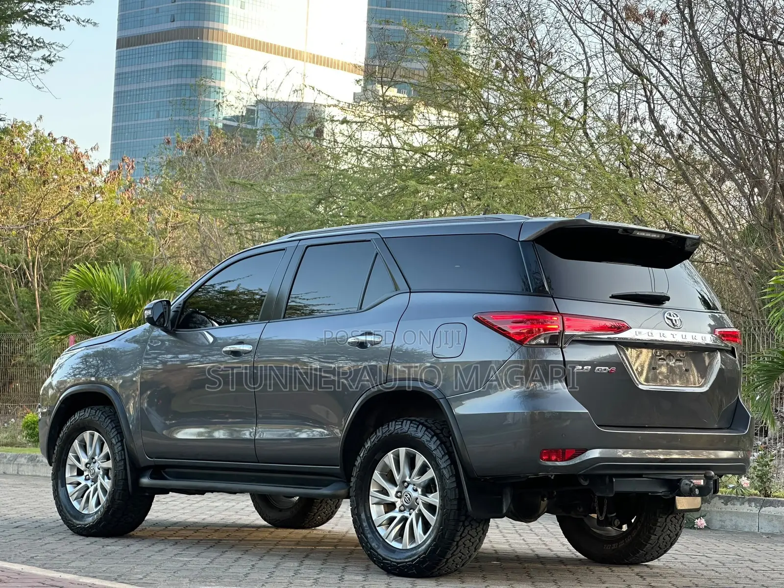 Toyota Fortuner 2022 Gray