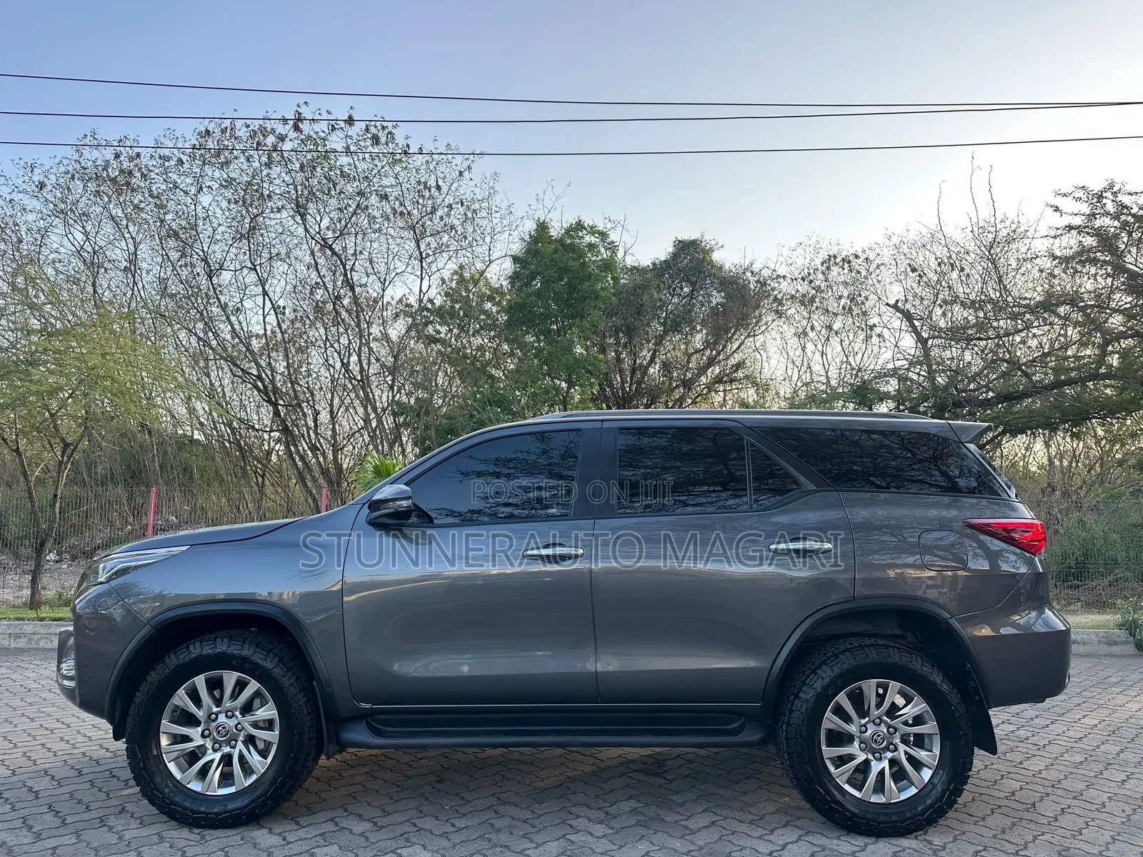 Toyota Fortuner 2022 Gray