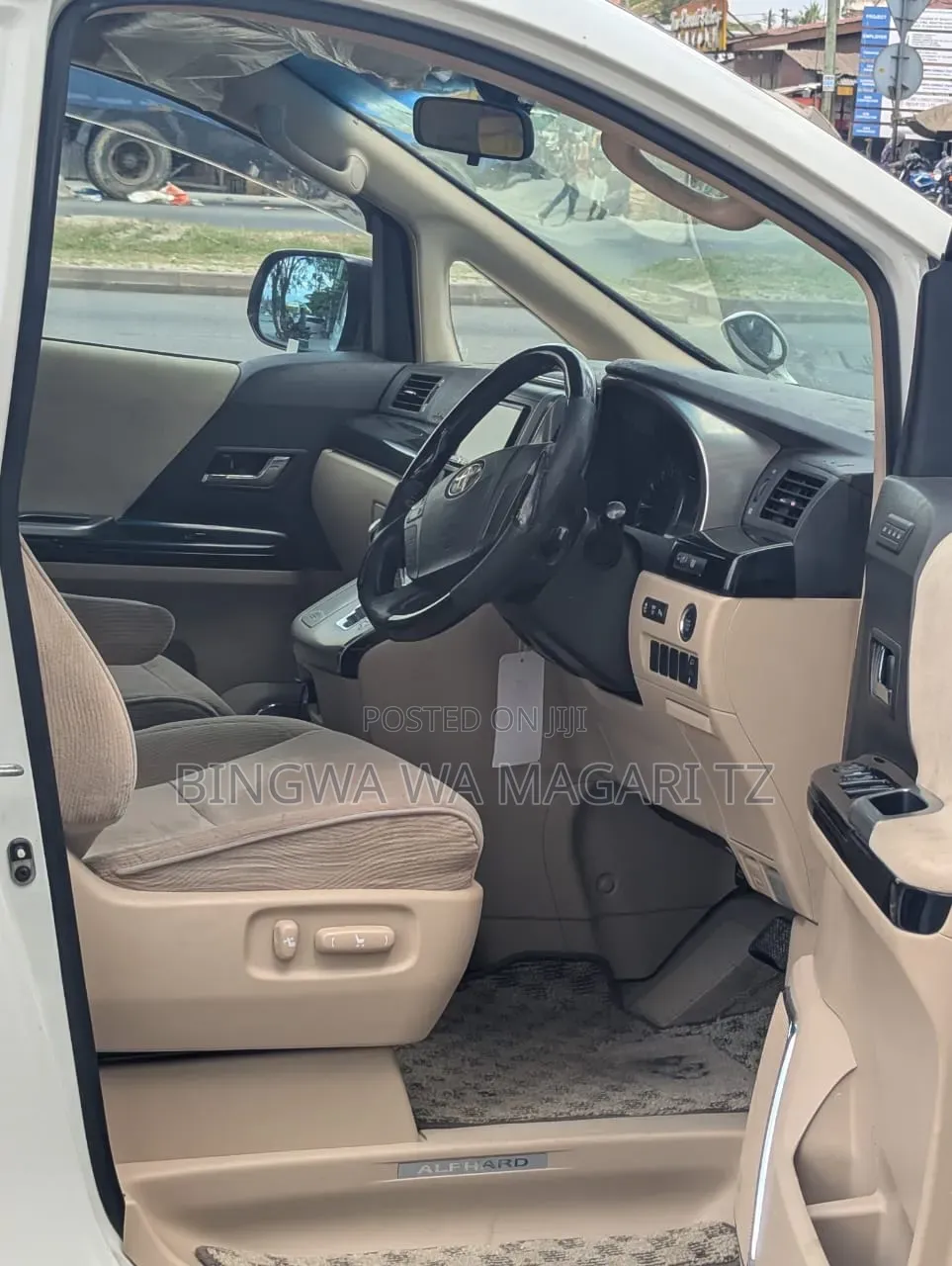 Toyota Alphard 2.4 Petrol AWD 2009 White