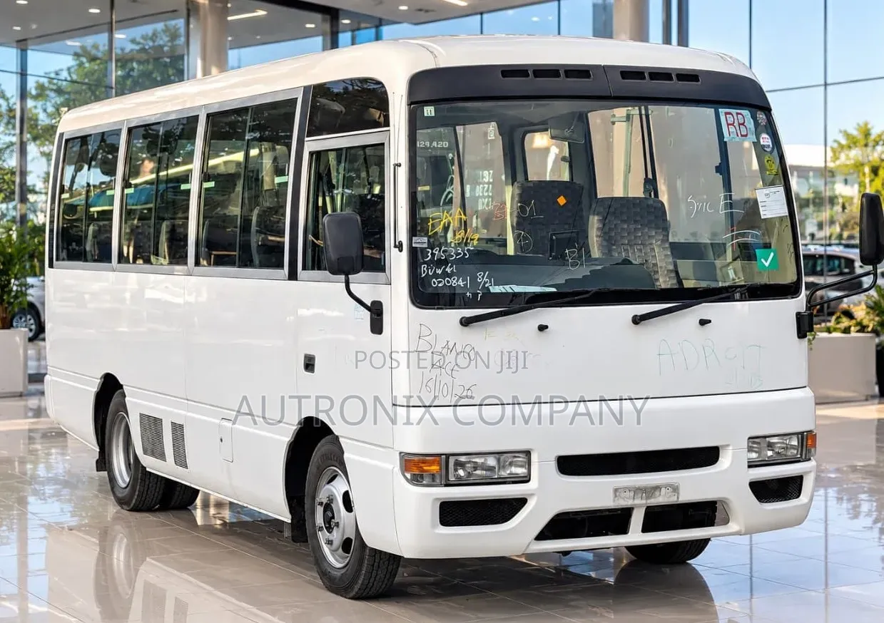 Nissan Civilian 2003 White