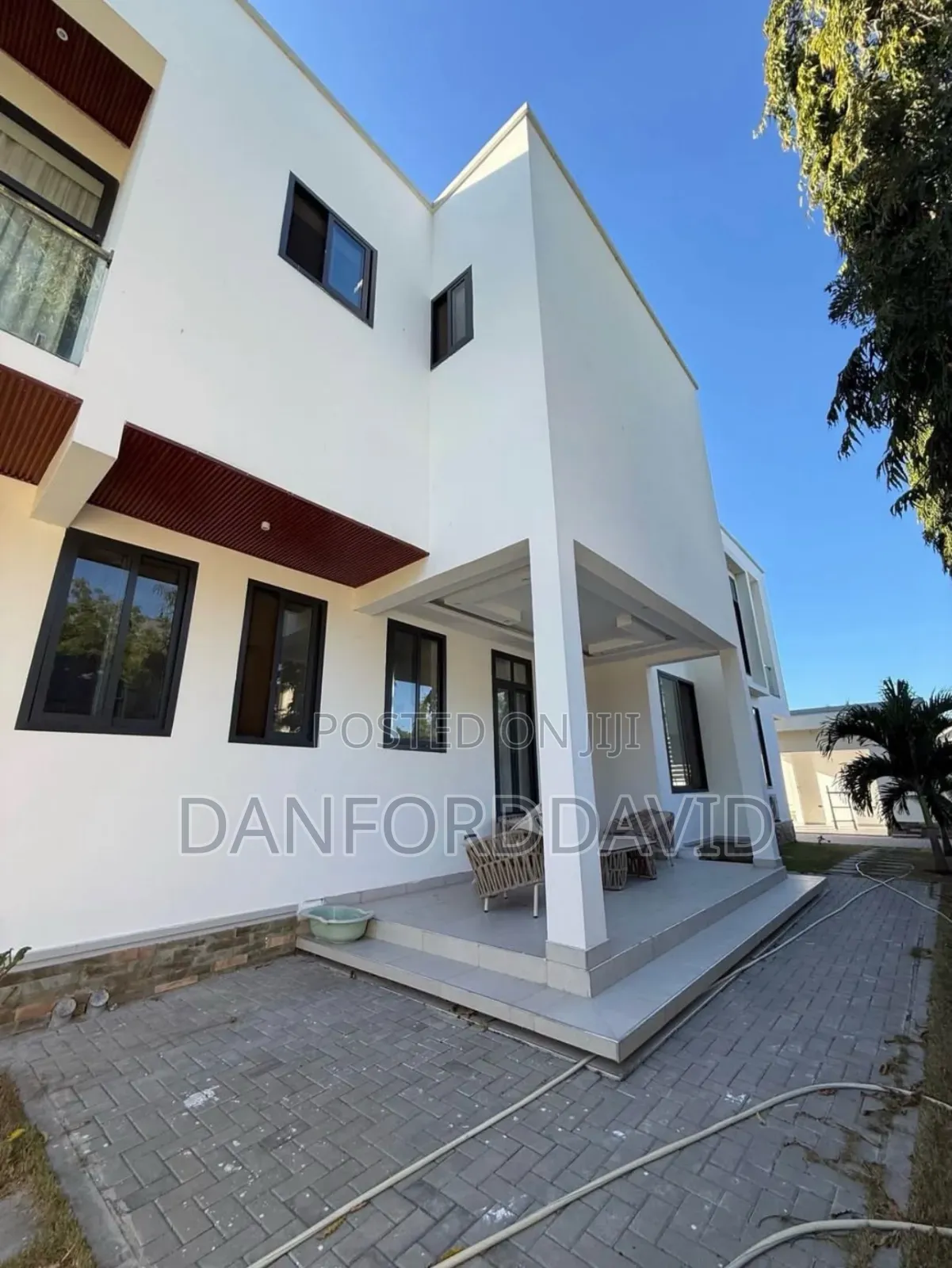 5bdrm House in Kahwa Real Estste, Mbweni for sale