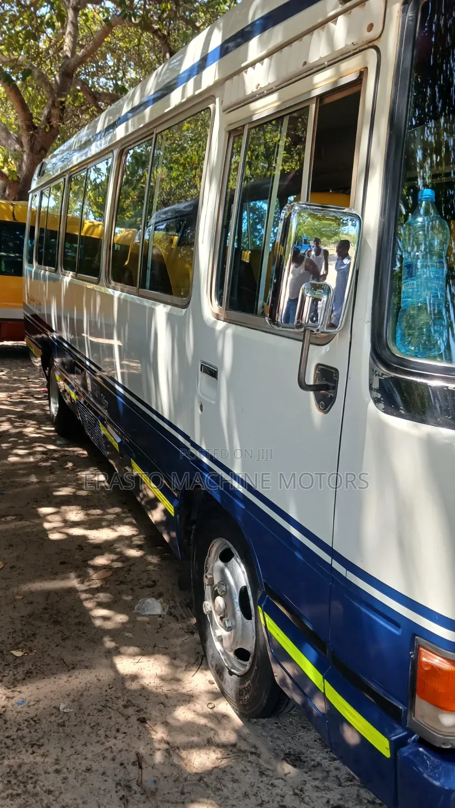 Toyota Coaster 1999