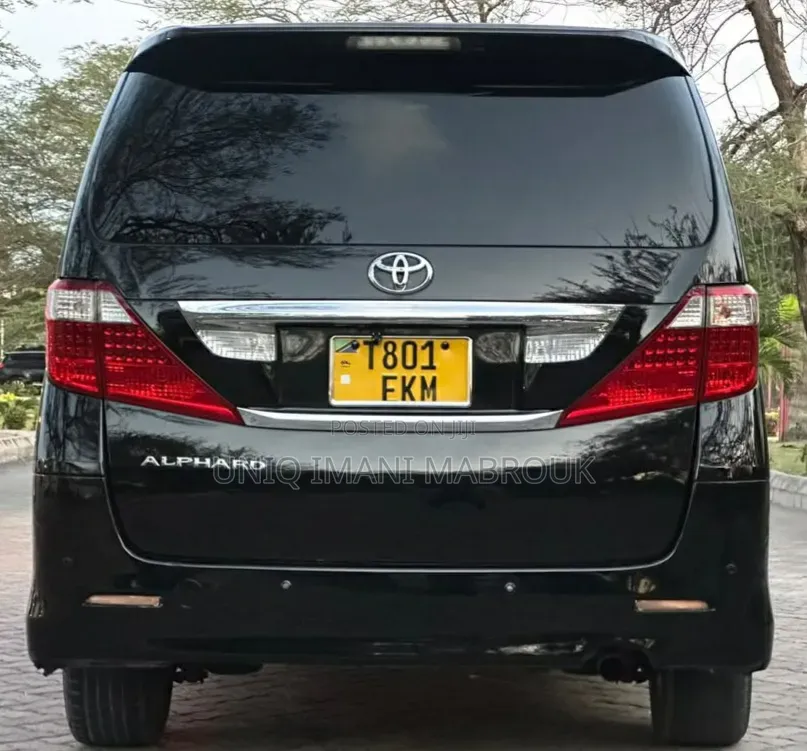 Toyota Alphard 2010 Black