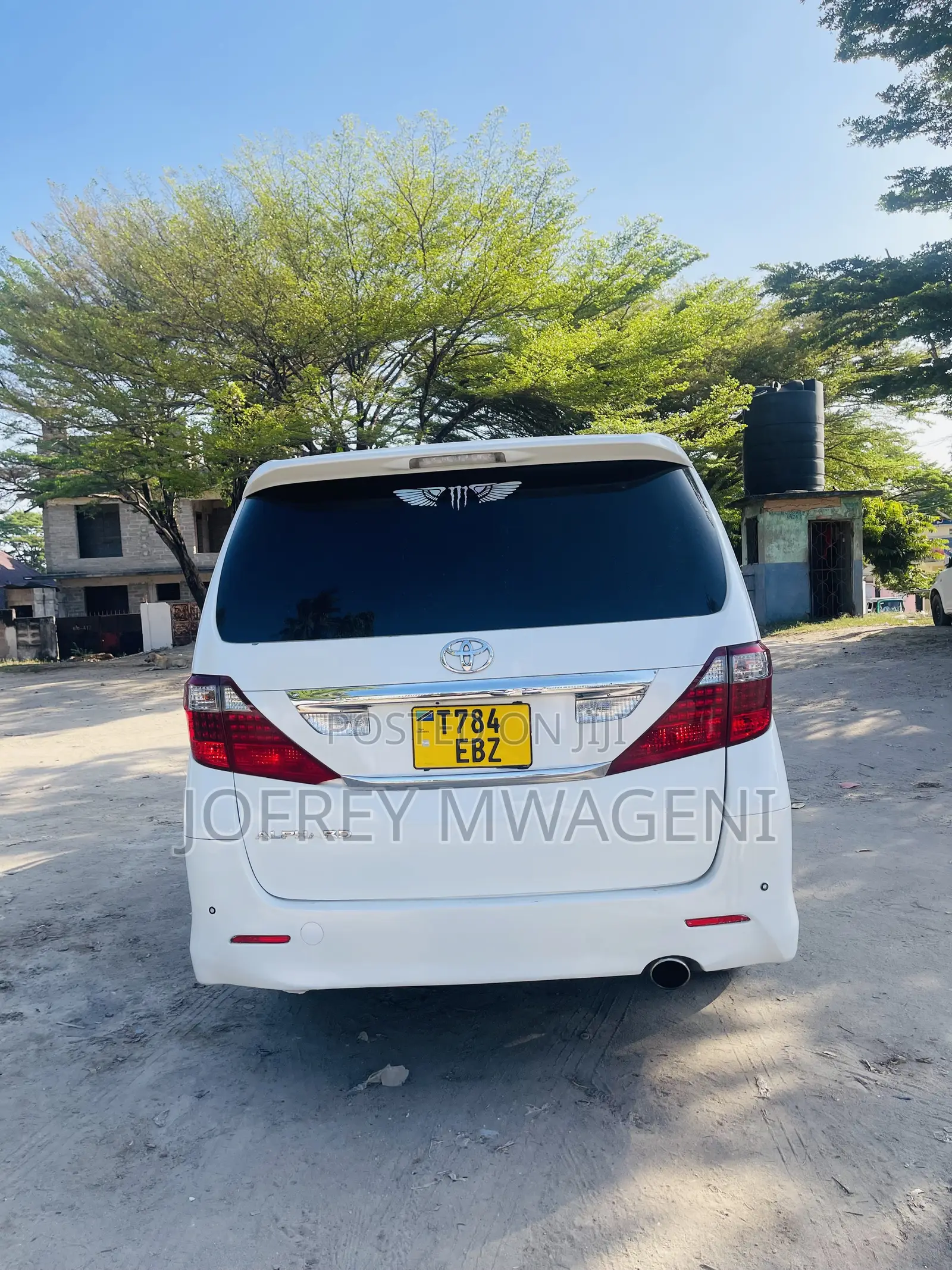 Toyota Alphard 2.4 Petrol AWD 2009 White
