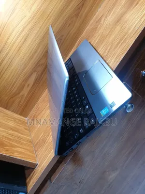Laptop Toshiba Satellite Click 2 8GB Intel Core i7 HDD 320GB