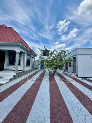 3bdrm House in Islamic Street, Mbagala for sale
