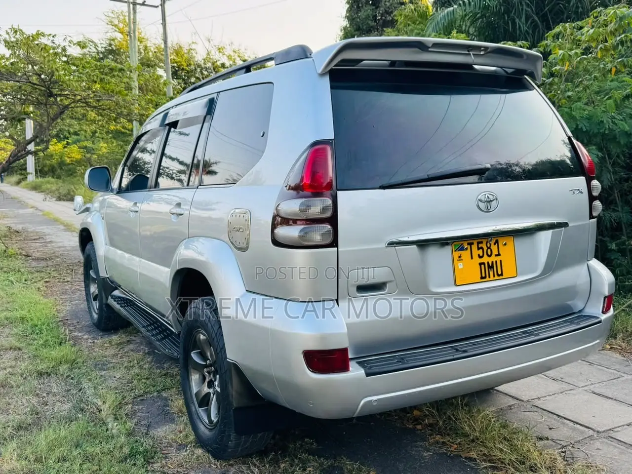 Toyota Land Cruiser Prado 2005 Silver