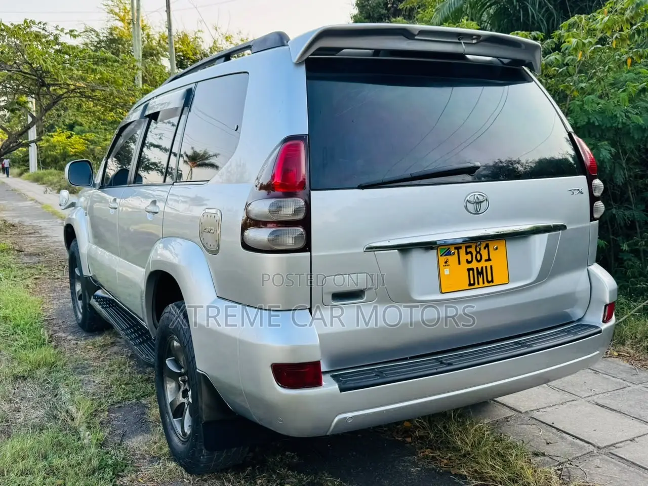 Toyota Land Cruiser Prado 2005 Silver
