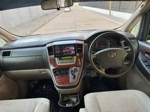 Toyota Alphard 2004 Black