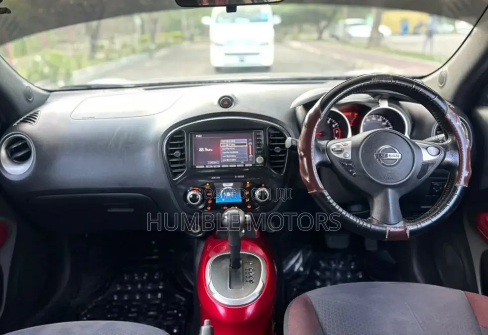 Nissan Juke 2012 Black