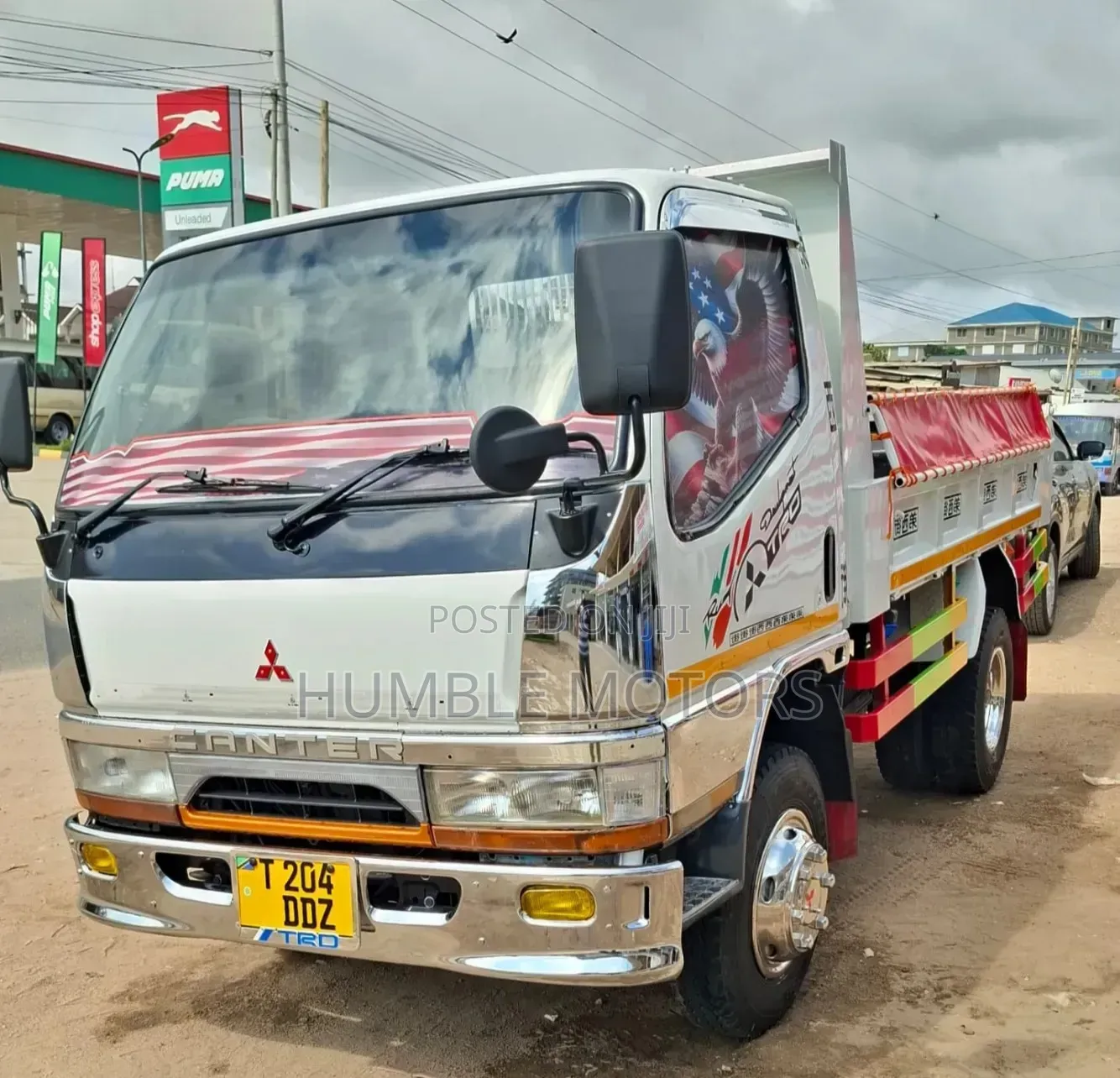 Mitsubishi Canter Tipper