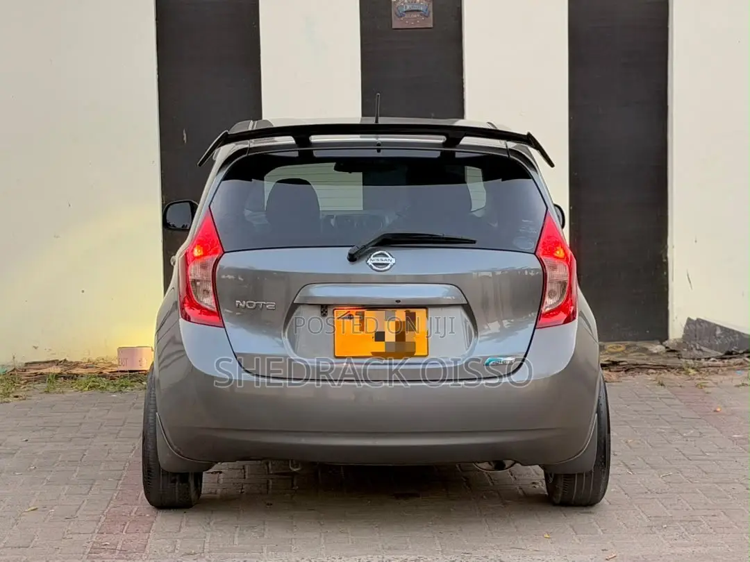 Nissan Note 2013 Gray