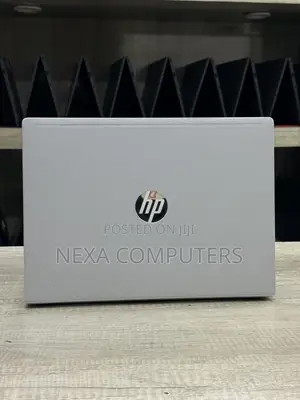 Laptop HP ProBook 445 G7 8GB AMD Ryzen 7 SSD 256GB