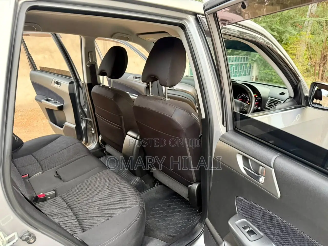 Subaru Forester 2011 Gray