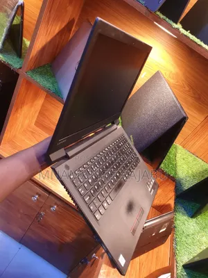 Laptop Lenovo V110 4GB Intel Core i5 HDD 320GB