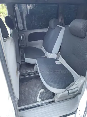 Toyota Sienta 2005 White