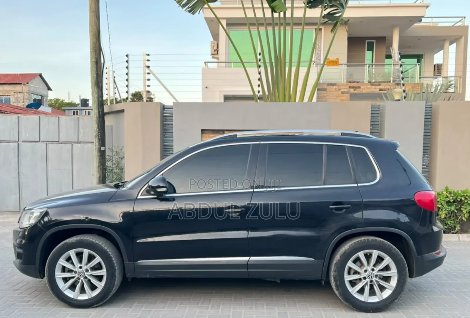 Volkswagen Tiguan 2014 Black