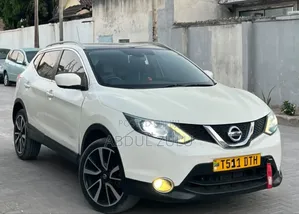 Nissan Qashqai 2015 White