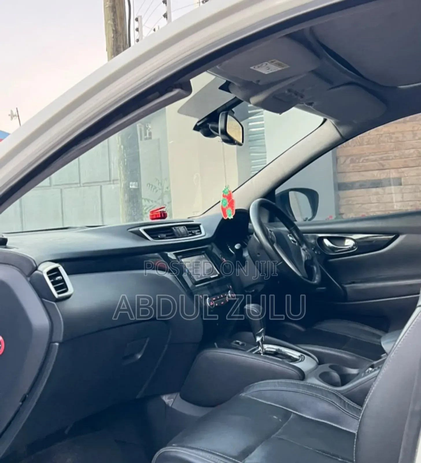 Nissan Qashqai 2015 White