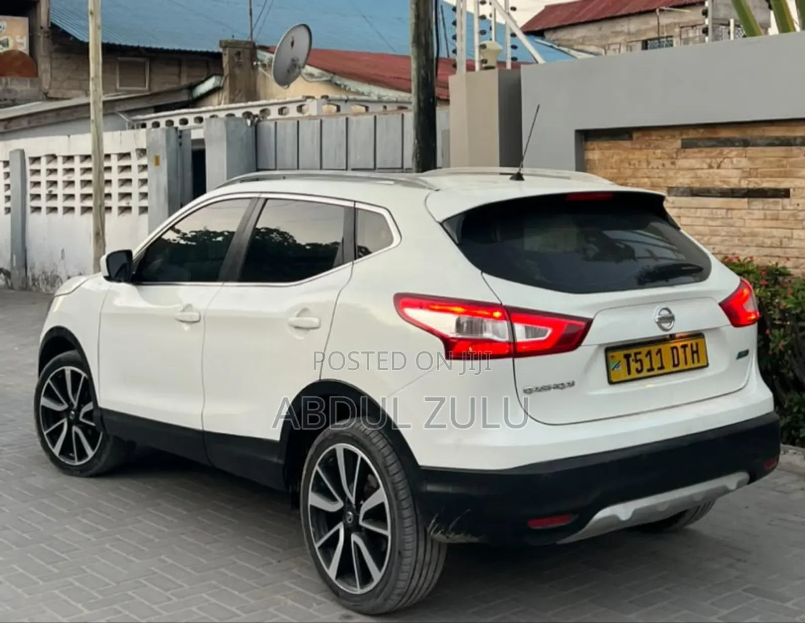 Nissan Qashqai 2015 White