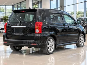 Toyota Raum 2004 Black