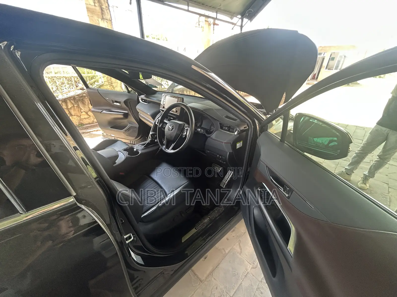 Toyota Harrier 2020 Black