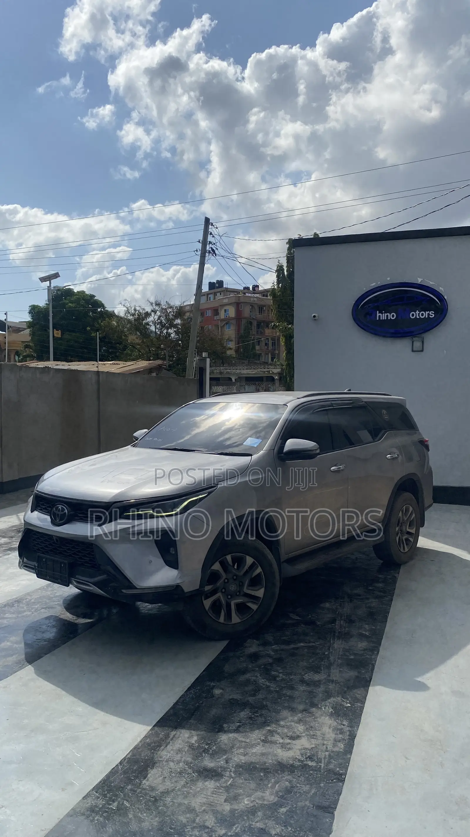 Toyota Fortuner 2.4 D AWD 2022 Silver