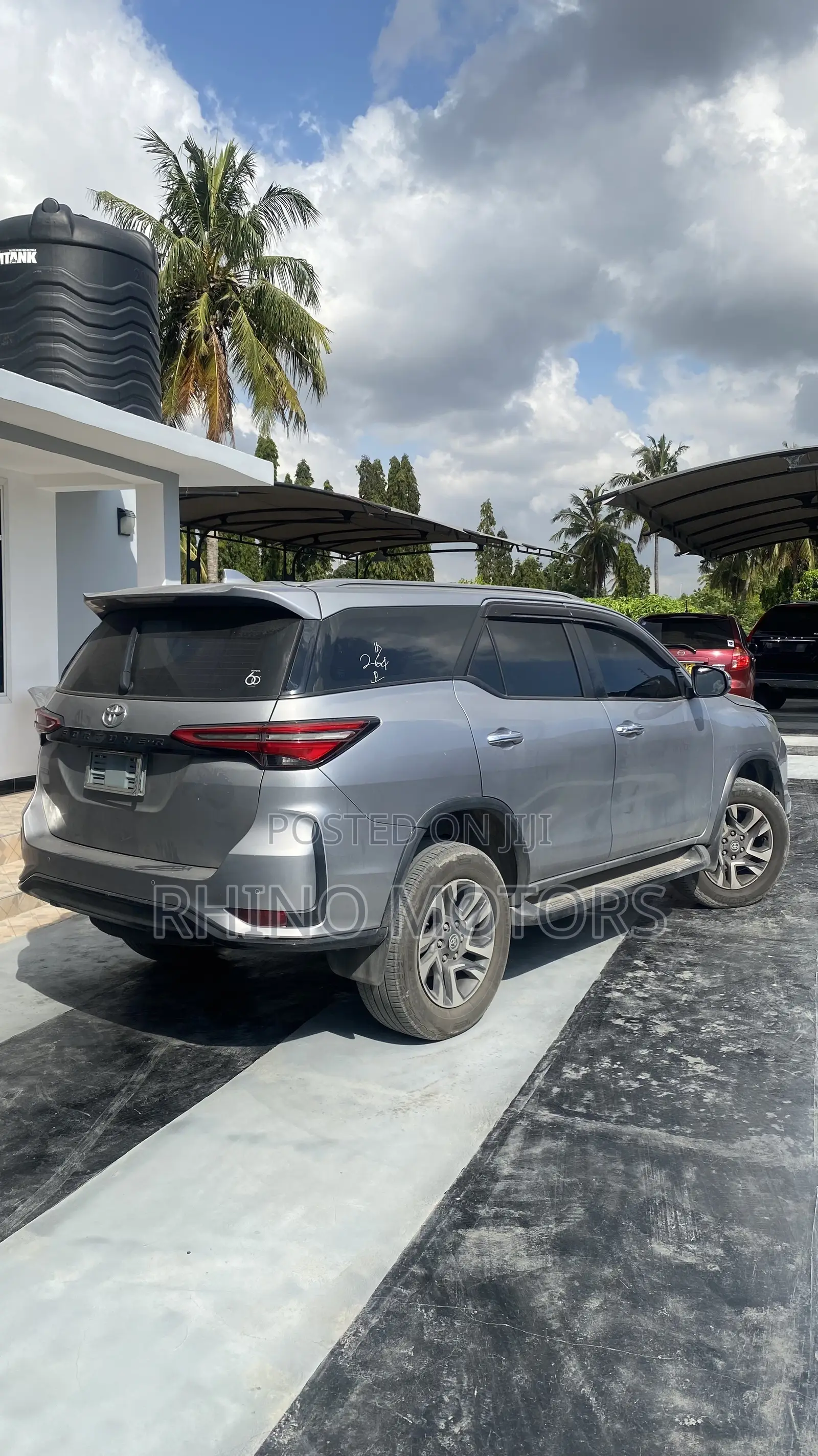 Toyota Fortuner 2.4 D AWD 2022 Silver