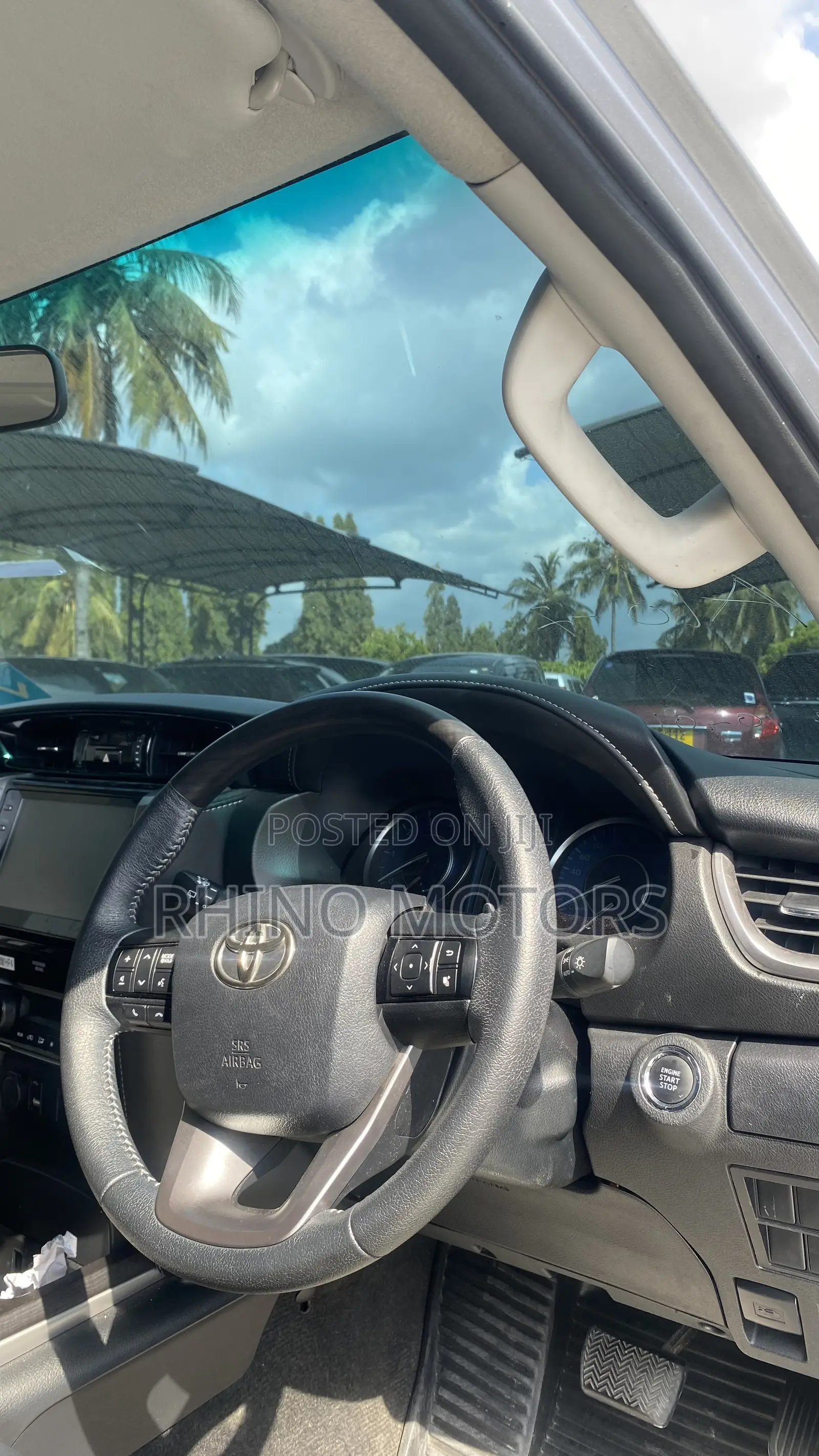 Toyota Fortuner 2.4 D AWD 2022 Silver