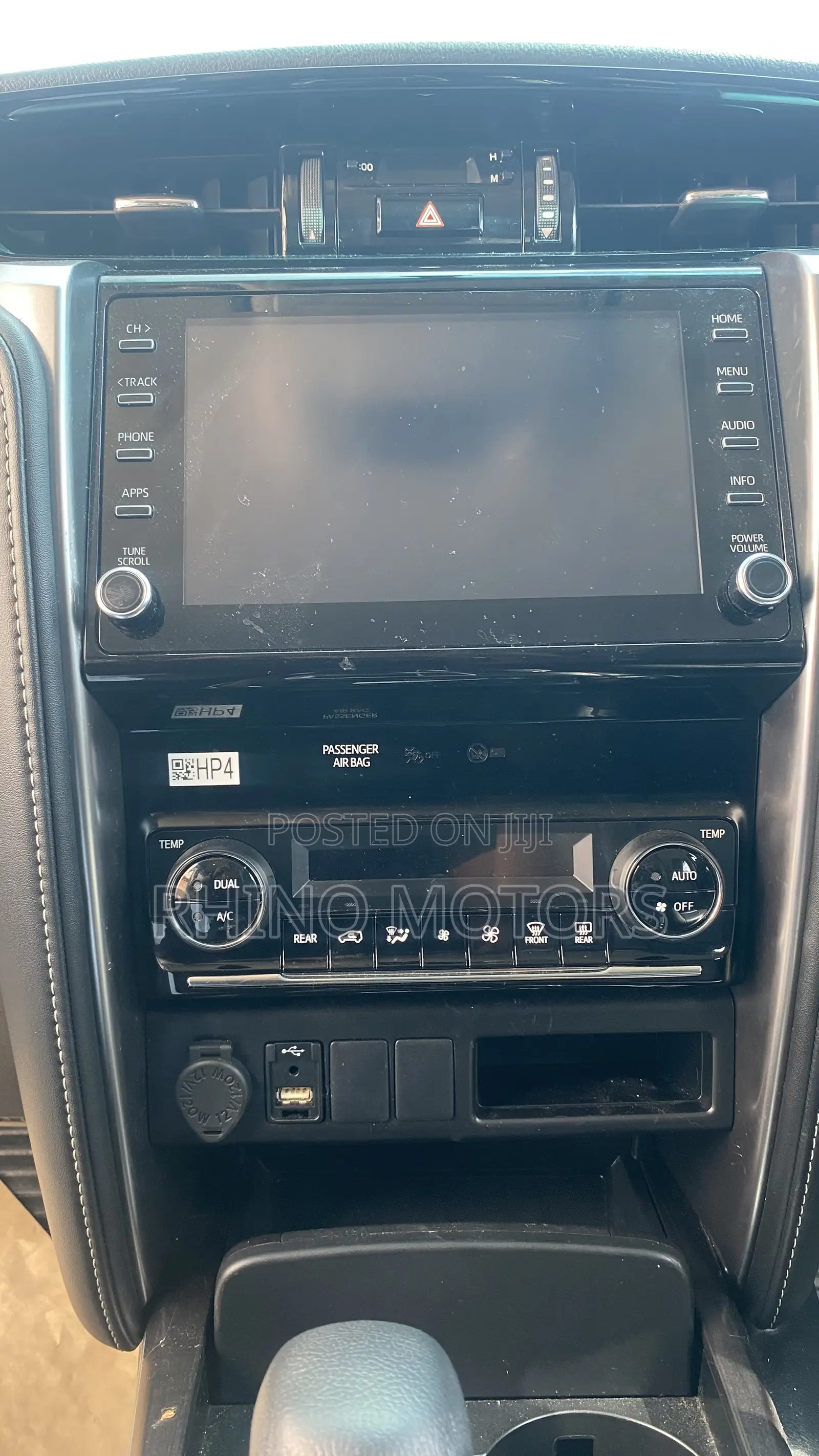 Toyota Fortuner 2.4 D AWD 2022 Silver