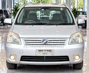 Toyota Raum 1.5 AWD 2007 Silver