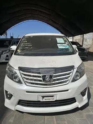 Toyota Alphard 2013 White