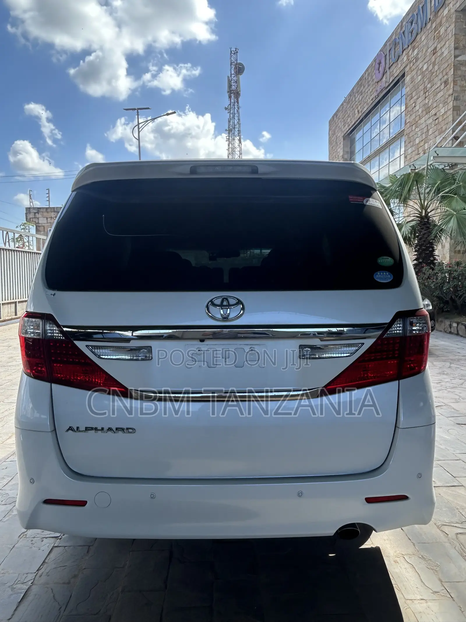Toyota Alphard 2013 White