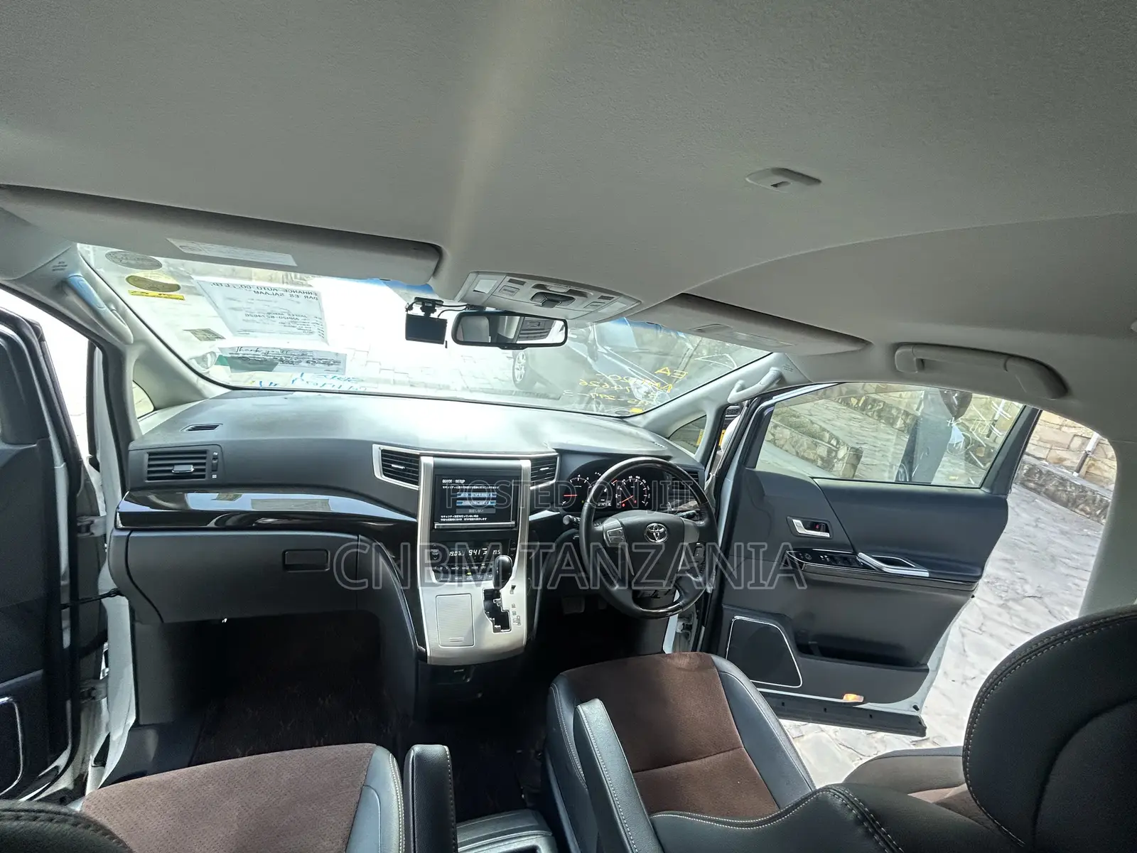Toyota Alphard 2013 White