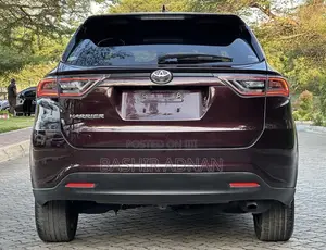 Toyota Harrier 2.0 2016 Maroon
