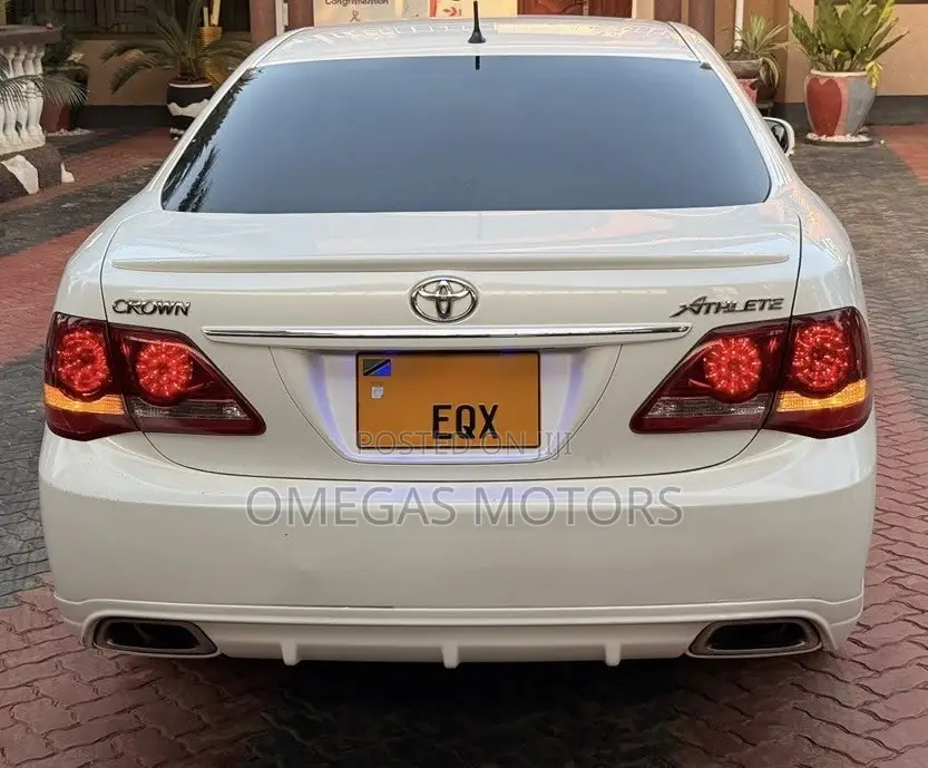Toyota Crown 2008 Pearl