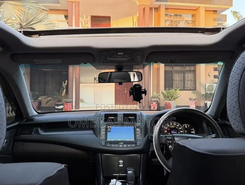 Toyota Crown 2008 Pearl