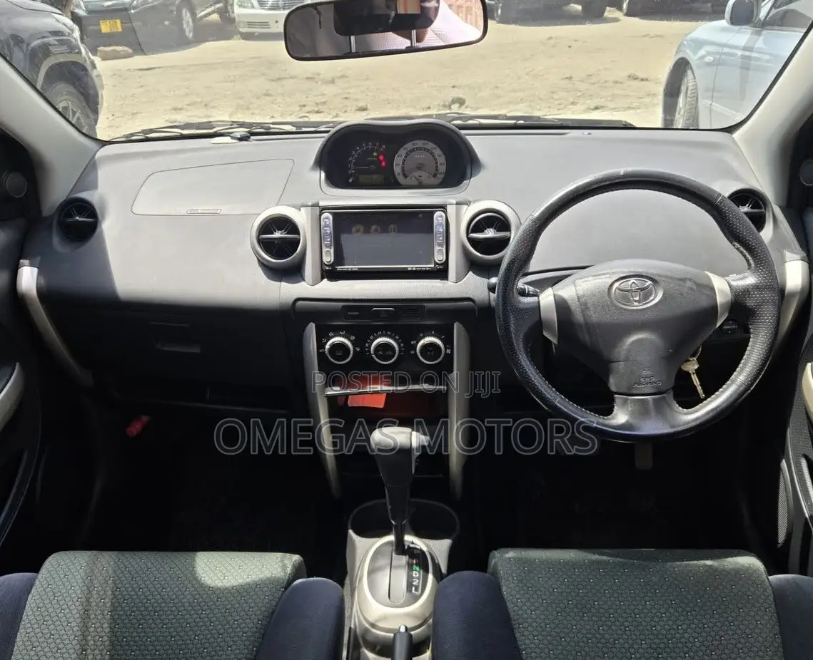 Toyota IST 2005 Pearl