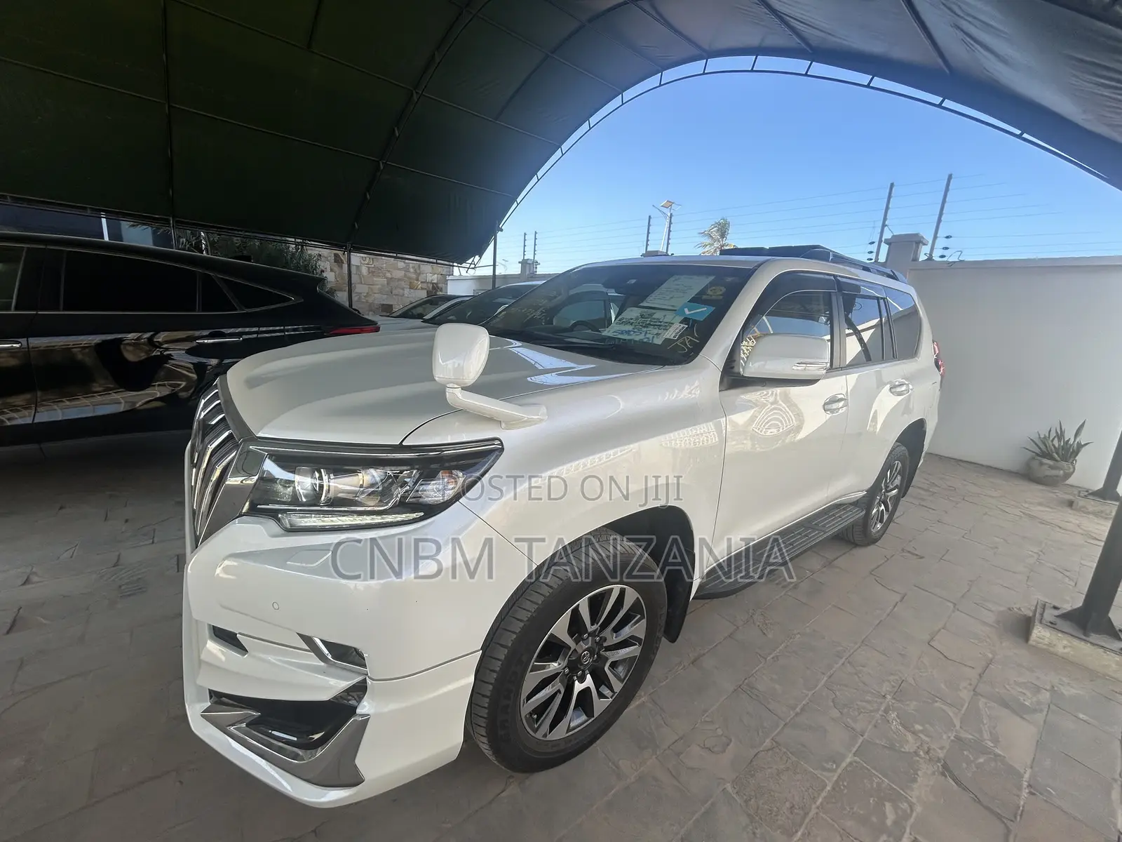 Toyota Land Cruiser Prado 2023 White