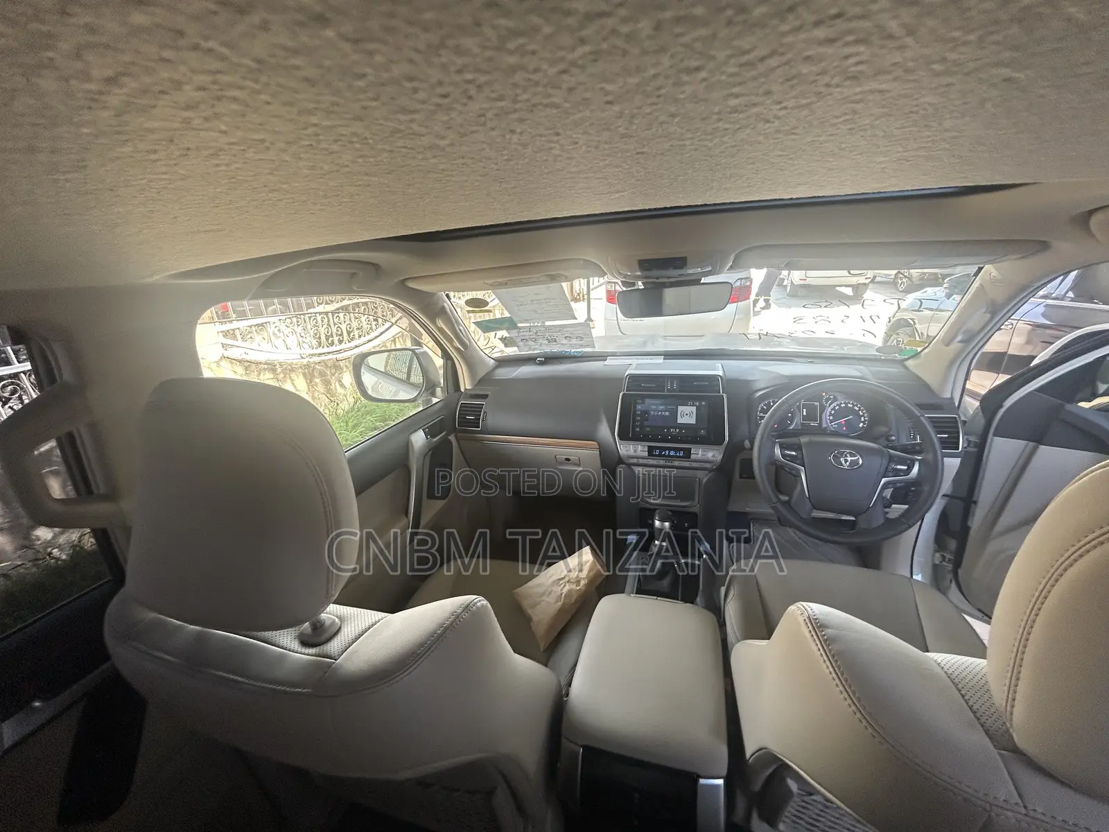Toyota Land Cruiser Prado 2023 White