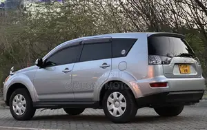 Mitsubishi Outlander GT 2011 Silver