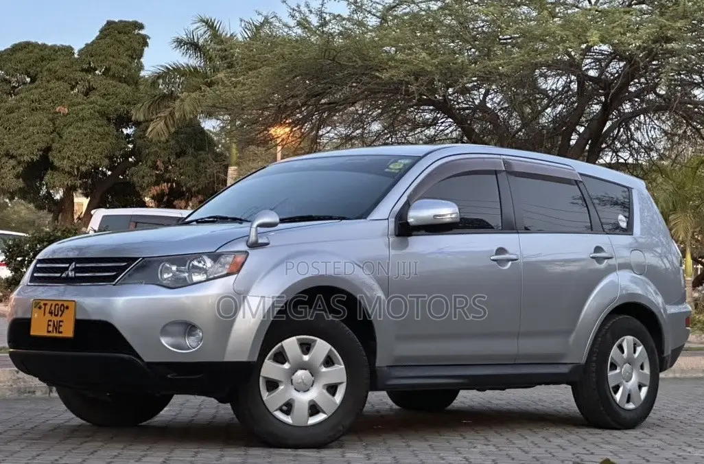 Mitsubishi Outlander GT 2011 Silver