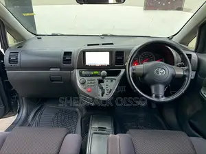 Toyota Wish 2005 Gray
