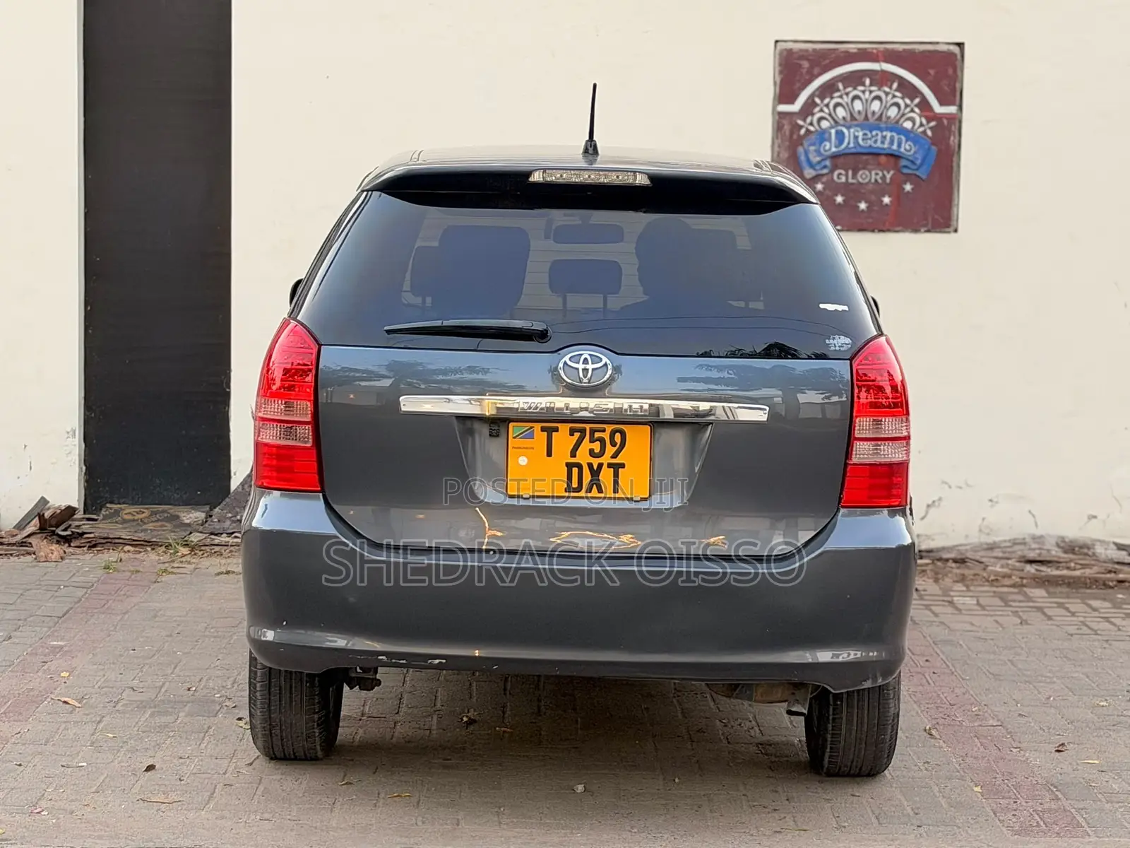 Toyota Wish 2005 Gray