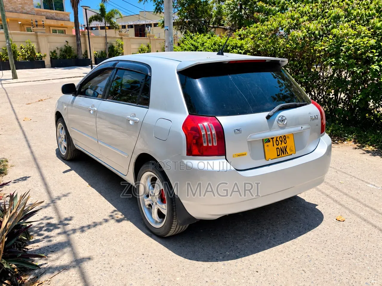 Toyota Corolla RunX 2003 Silver