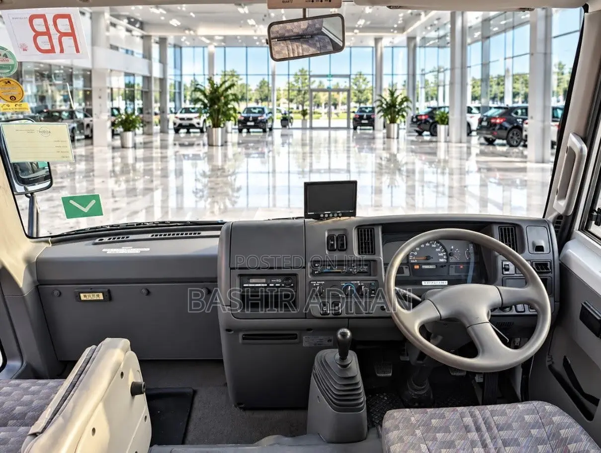 Nissan Civilian 2003 White