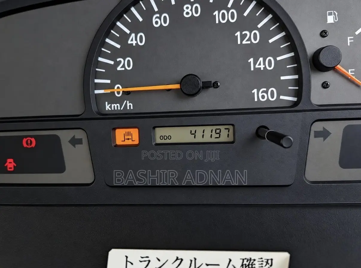 Nissan Civilian 2003 White